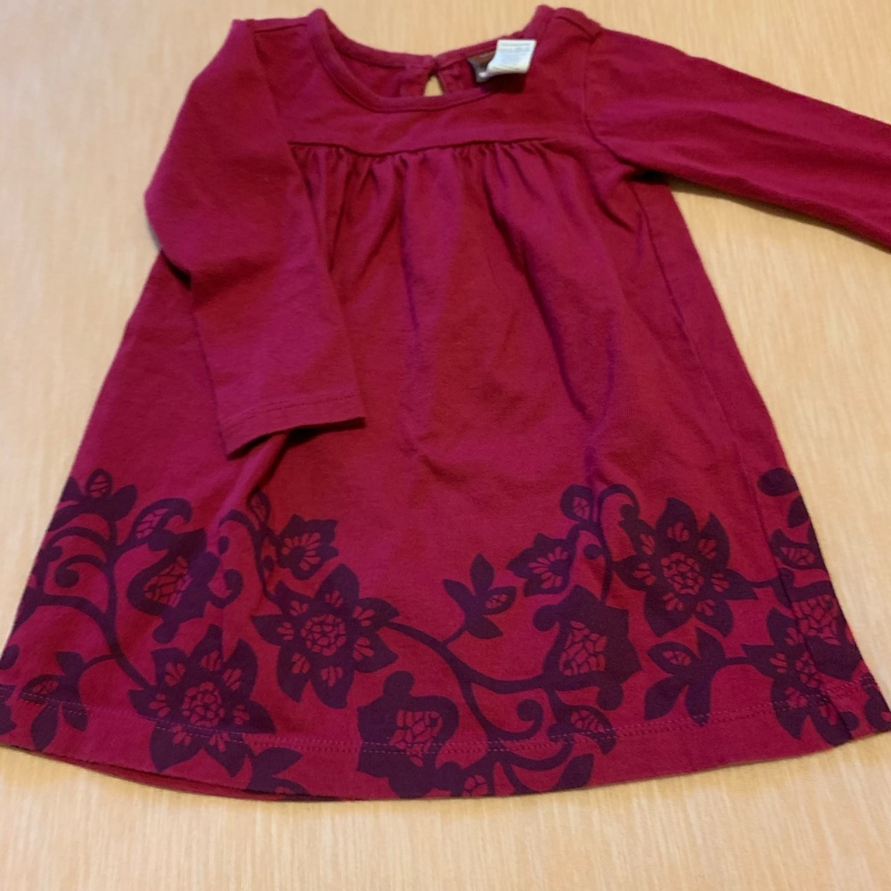 Infant fuchsia dress